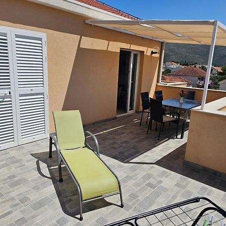 Apartments Koval Оребич Экстерьер фото