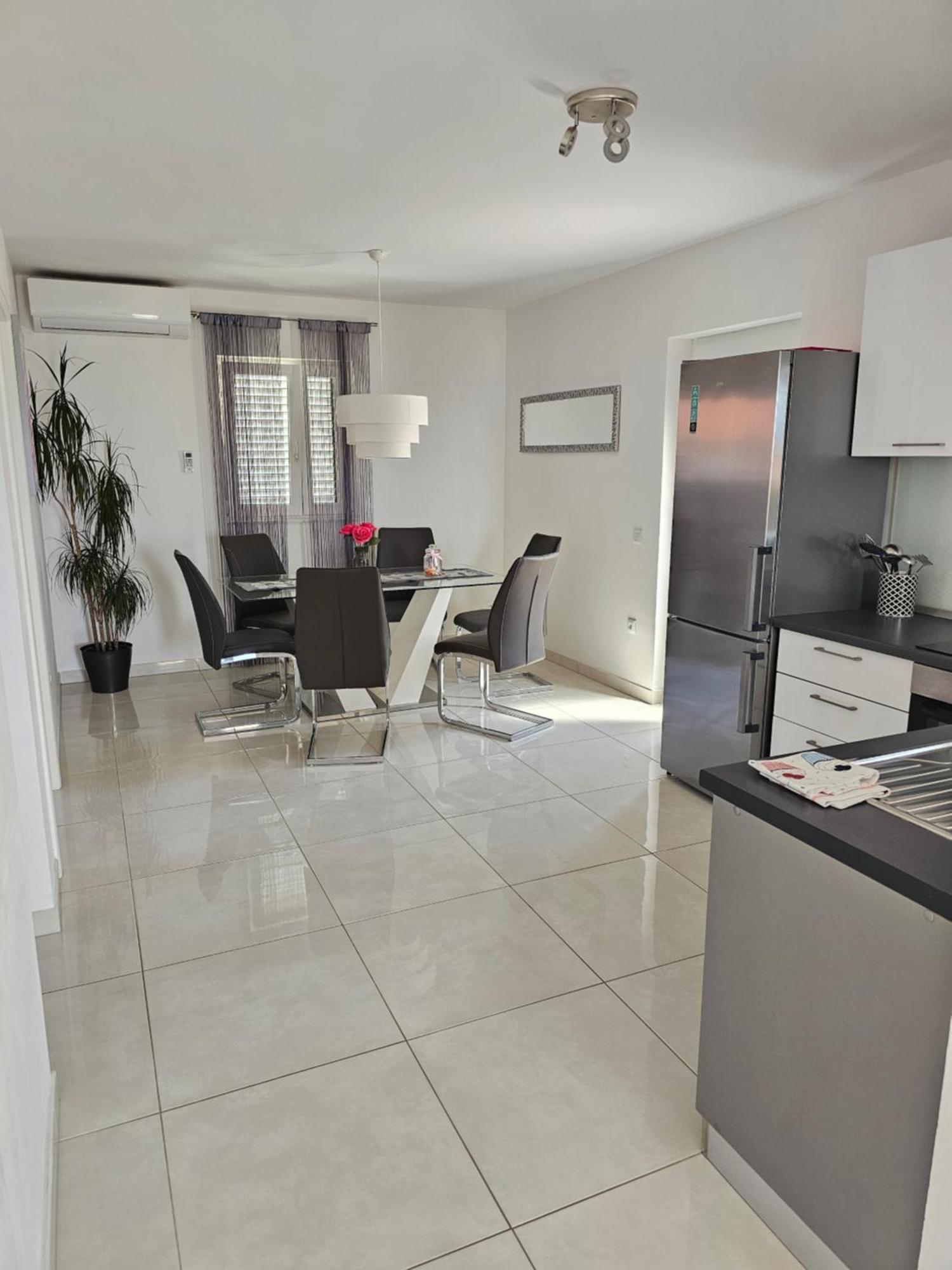 Apartments Koval Оребич Экстерьер фото