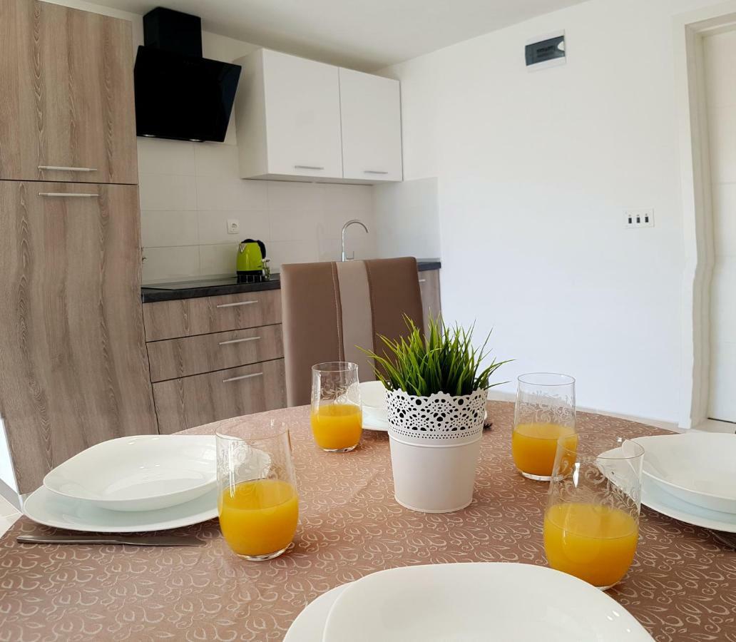 Apartments Koval Оребич Экстерьер фото