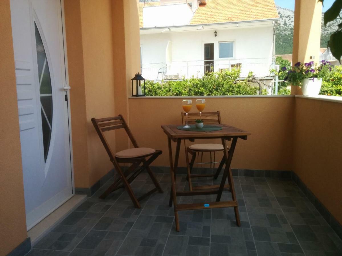 Apartments Koval Оребич Экстерьер фото