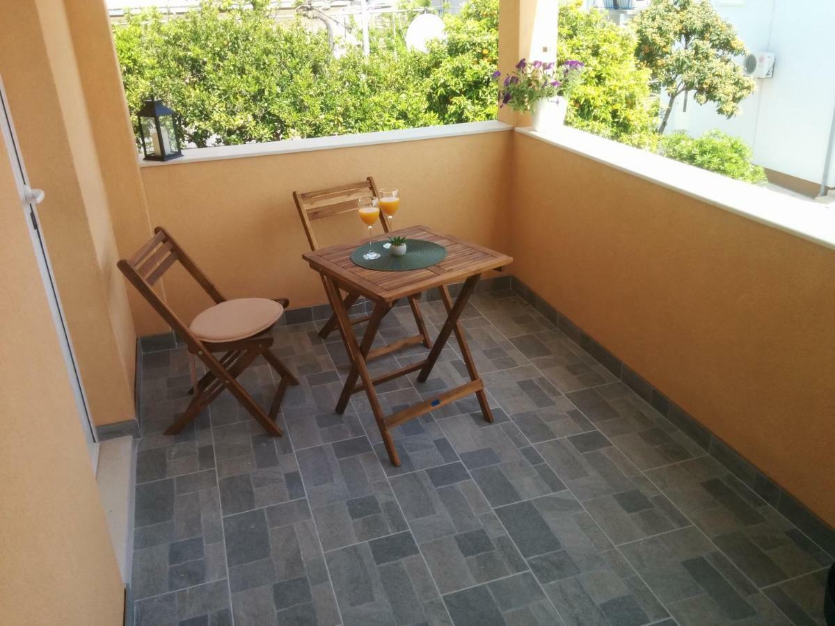 Apartments Koval Оребич Экстерьер фото